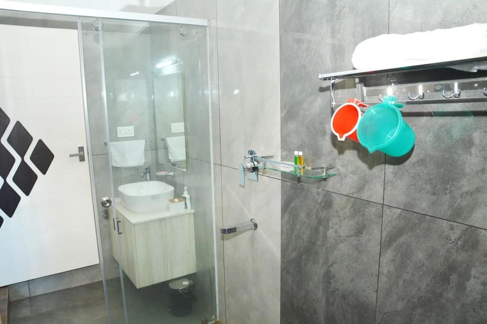 农家乐 Orange Valley Farm Resort 蒙纳